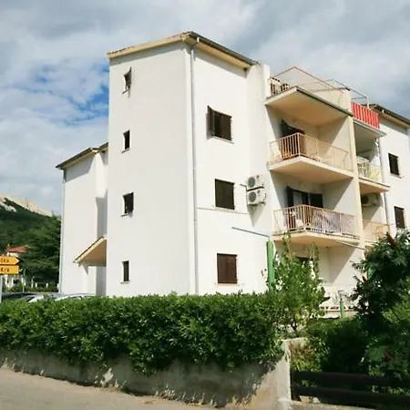 Lengel Apartmán *